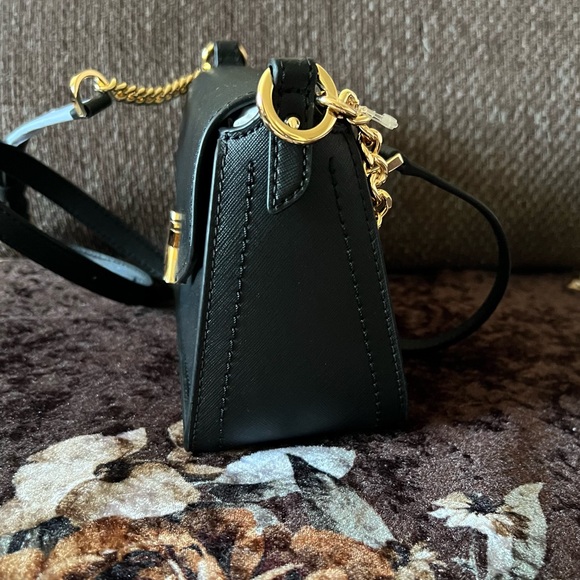 MICHAEL KORS Sylvia Small Flap Closure Gold-Tone Hardware Crossbody Bag NWT - Picture 6 of 15